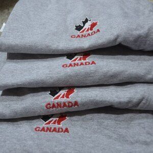 GILDAN Team Canada tee shirts